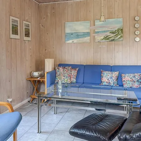 Holiday home Stunning In With Wifi Ansager