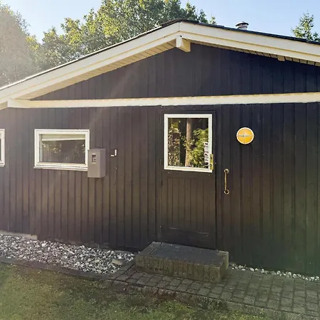 Holiday home Stunning In With Wifi Ansager