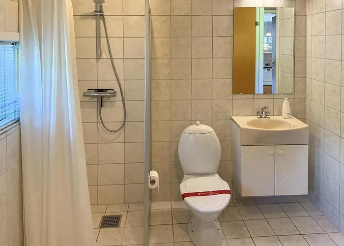 Stunning In With Wifi Semesterbostad